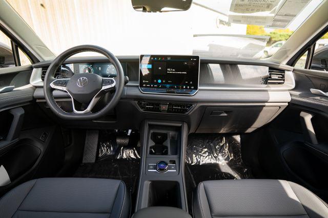 new 2025 Volkswagen Tiguan car, priced at $36,680