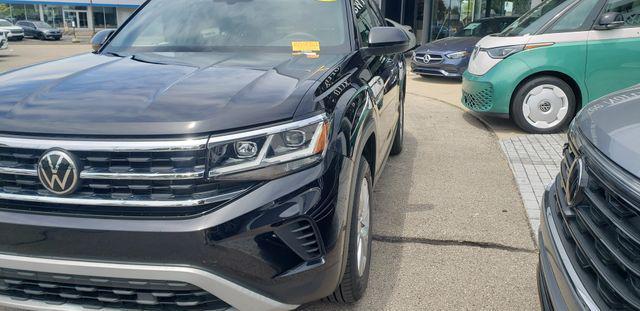 used 2021 Volkswagen Atlas Cross Sport car, priced at $24,387