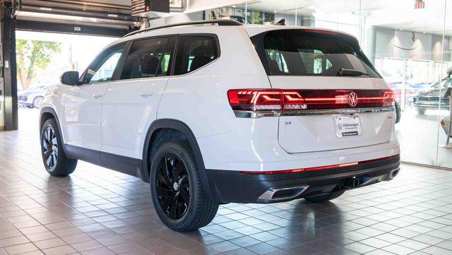 new 2024 Volkswagen Atlas car, priced at $46,720