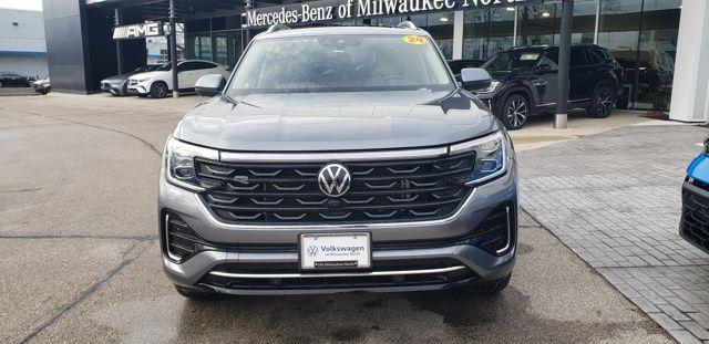 used 2024 Volkswagen Atlas car, priced at $45,109