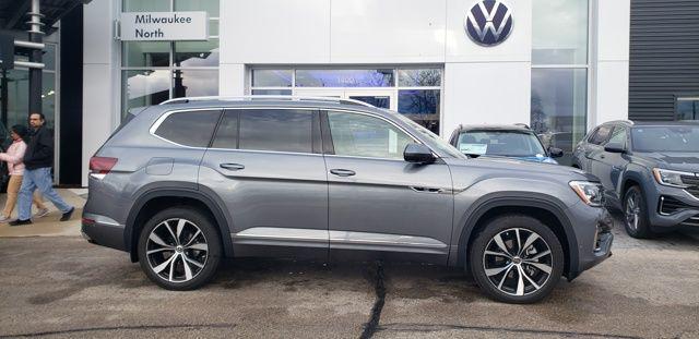 used 2024 Volkswagen Atlas car, priced at $45,109