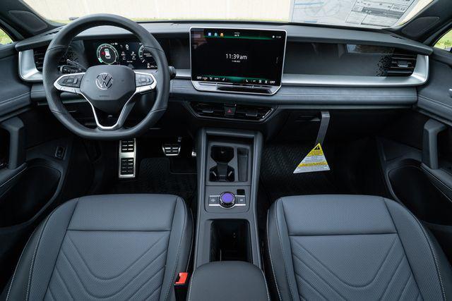 new 2026 Volkswagen Tiguan car, priced at $41,681