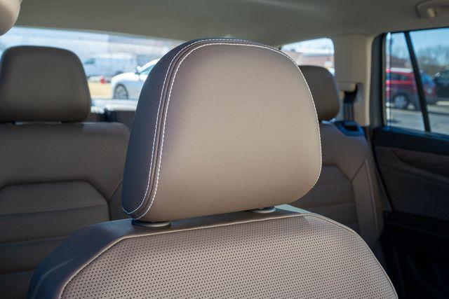 new 2025 Volkswagen Atlas car, priced at $52,201