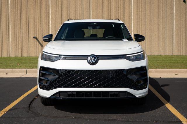 new 2025 Volkswagen Tiguan car, priced at $40,591