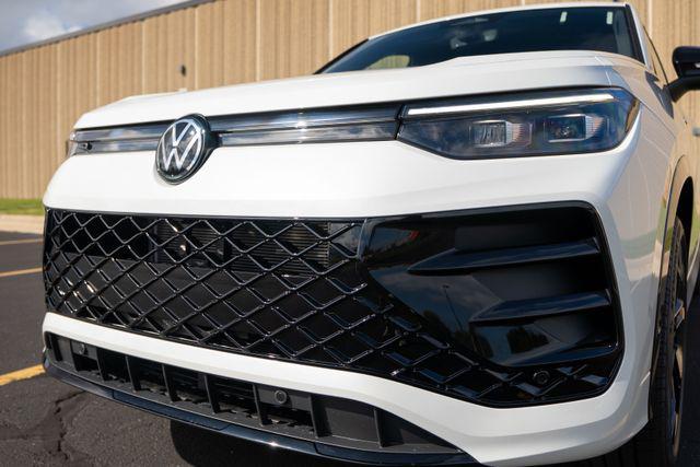 new 2025 Volkswagen Tiguan car, priced at $40,591