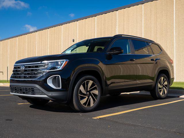 new 2026 Volkswagen Atlas car, priced at $49,336