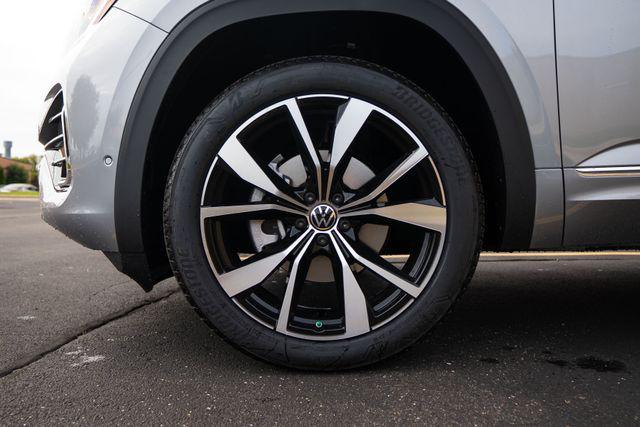 new 2026 Volkswagen Atlas car, priced at $57,831