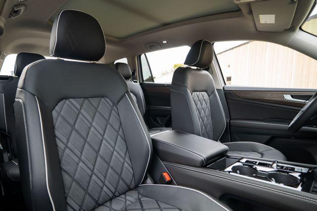 new 2026 Volkswagen Atlas car, priced at $57,831