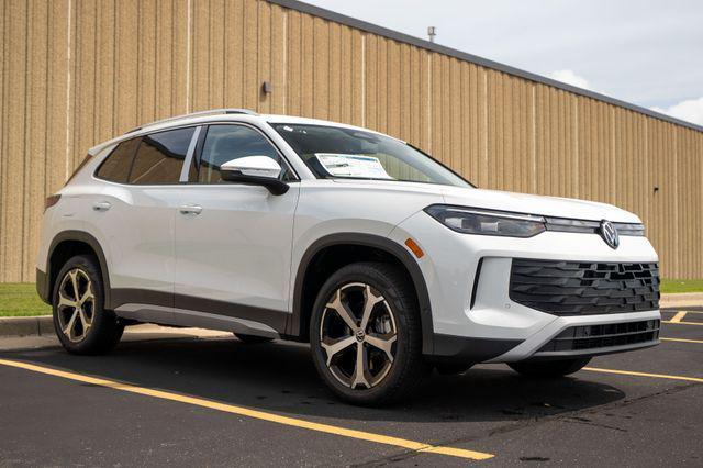 new 2025 Volkswagen Tiguan car, priced at $36,216