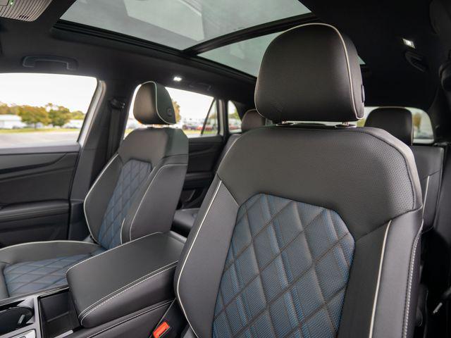 new 2026 Volkswagen Atlas Cross Sport car, priced at $56,886