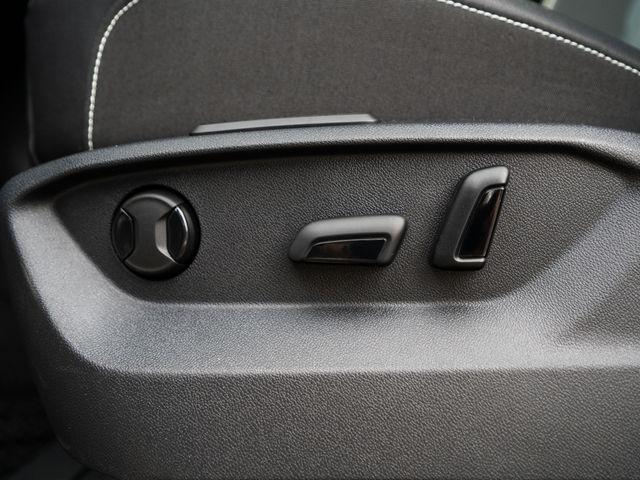 new 2026 Volkswagen Atlas Cross Sport car, priced at $56,886