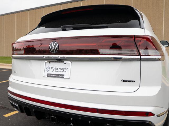 new 2026 Volkswagen Atlas Cross Sport car, priced at $56,886