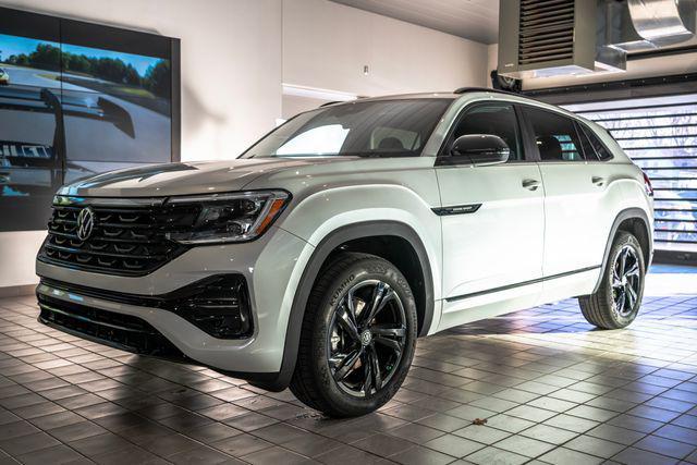 new 2025 Volkswagen Atlas Cross Sport car, priced at $52,016