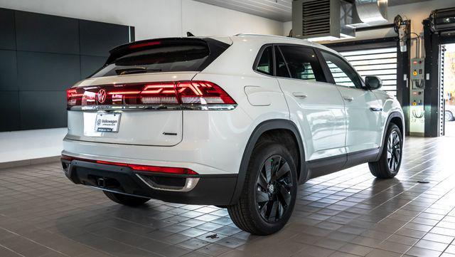 new 2025 Volkswagen Atlas Cross Sport car, priced at $47,411