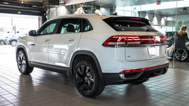 new 2025 Volkswagen Atlas Cross Sport car, priced at $47,411