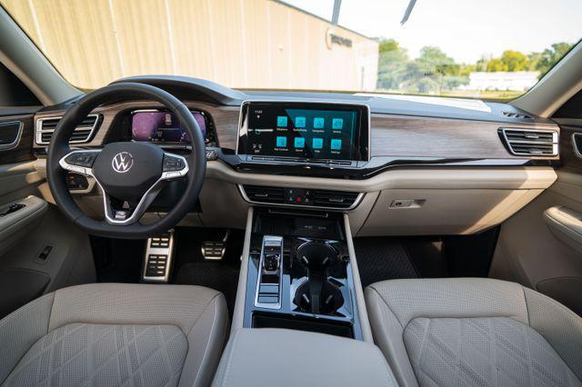 new 2026 Volkswagen Atlas car, priced at $57,591