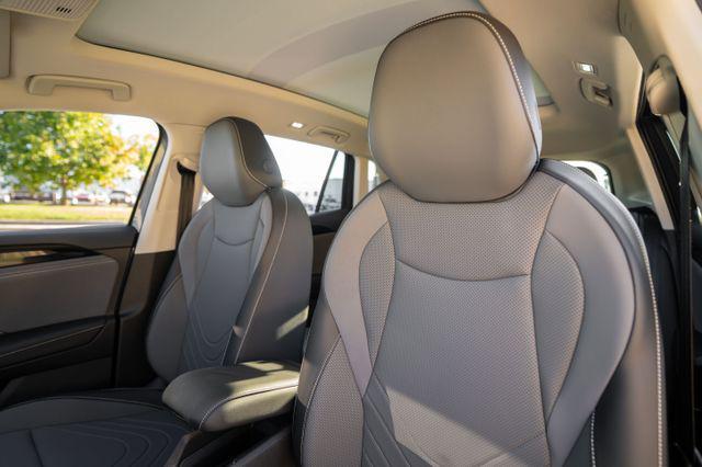 new 2025 Volkswagen Tiguan car, priced at $38,176