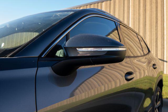 new 2025 Volkswagen Tiguan car, priced at $38,176