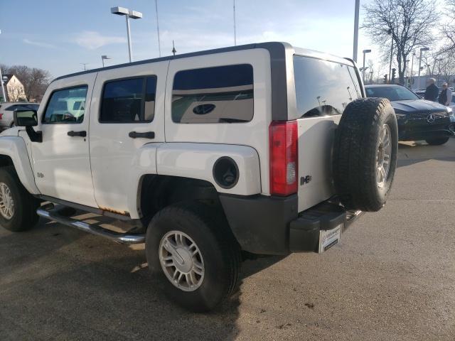 used 2009 Hummer H3 car, priced at $8,592