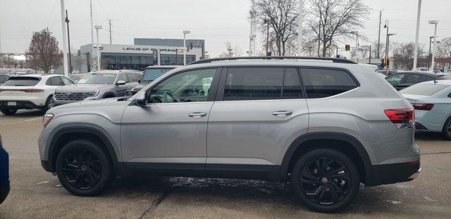 used 2022 Volkswagen Atlas car, priced at $24,547