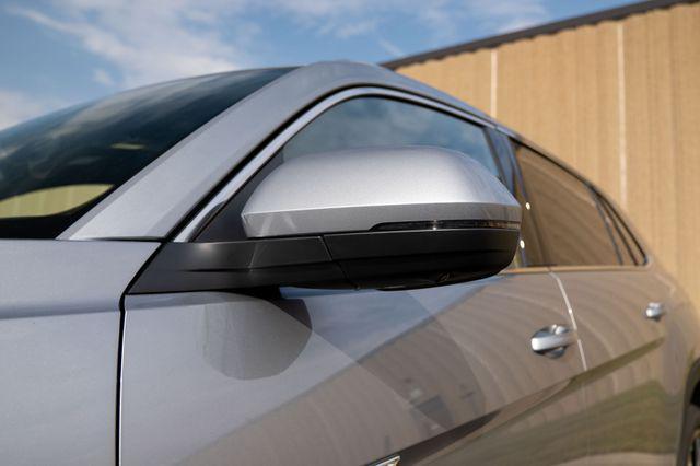 new 2026 Volkswagen Atlas Cross Sport car, priced at $56,431