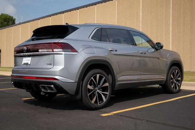 new 2026 Volkswagen Atlas Cross Sport car, priced at $56,431