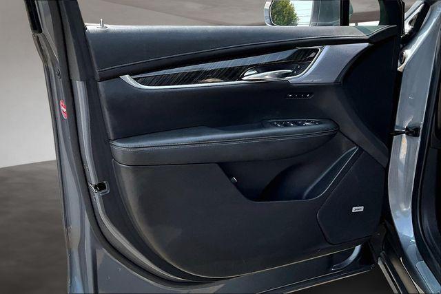 used 2020 Cadillac XT6 car, priced at $25,251