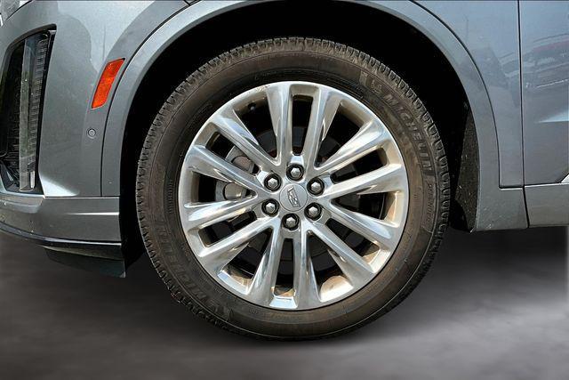 used 2020 Cadillac XT6 car, priced at $25,251