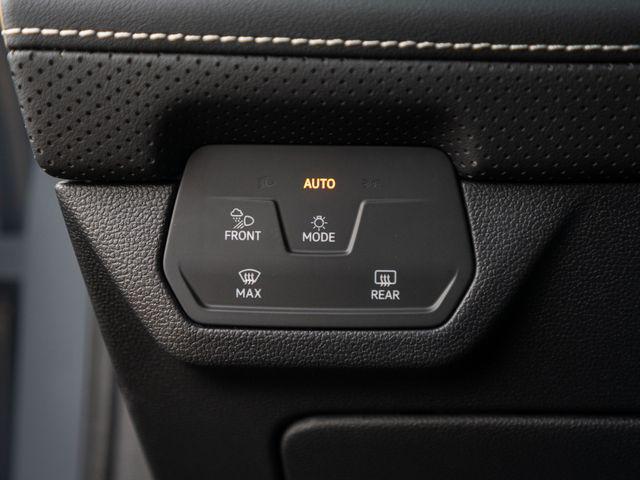 new 2026 Volkswagen Atlas car, priced at $49,881