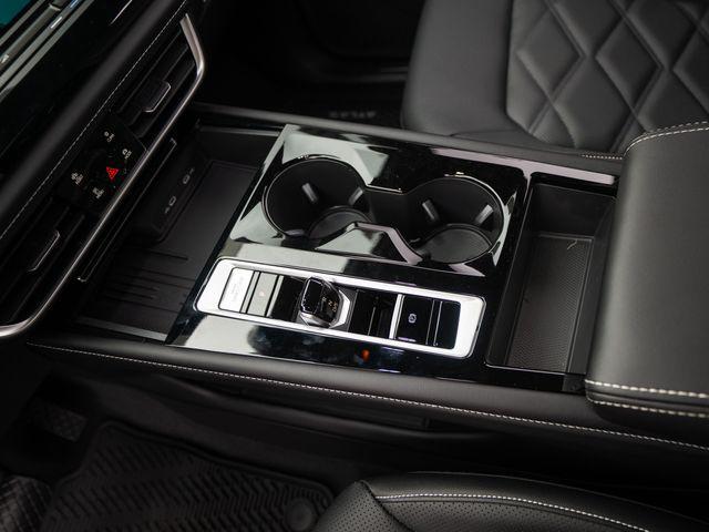 new 2026 Volkswagen Atlas car, priced at $49,881