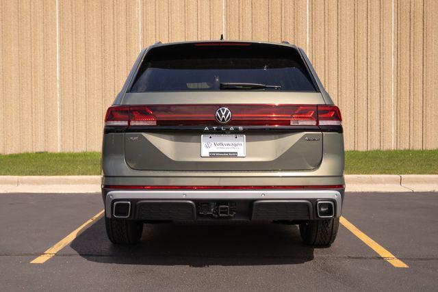 new 2025 Volkswagen Atlas car, priced at $49,771