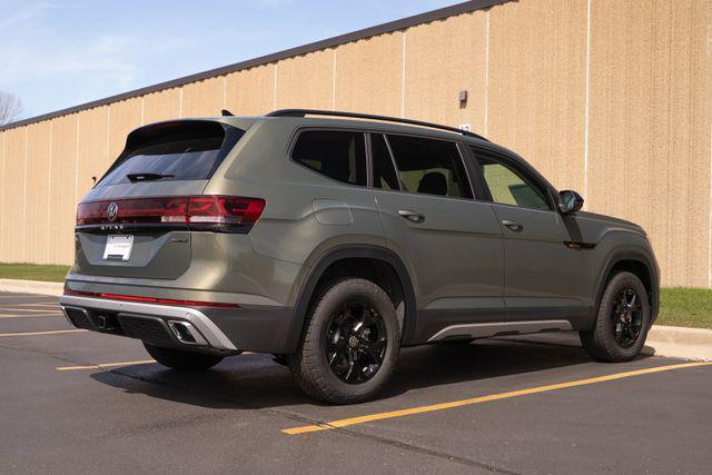 new 2025 Volkswagen Atlas car, priced at $49,771