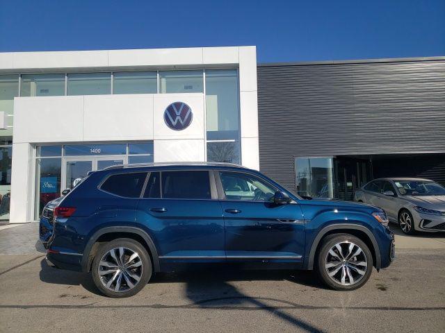 used 2021 Volkswagen Atlas car, priced at $31,930