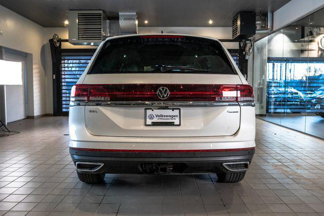 new 2025 Volkswagen Atlas car, priced at $51,306