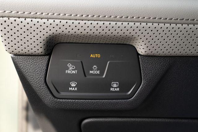 new 2025 Volkswagen Atlas car, priced at $49,249