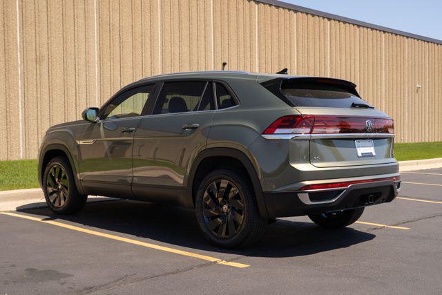 new 2025 Volkswagen Atlas Cross Sport car, priced at $46,441