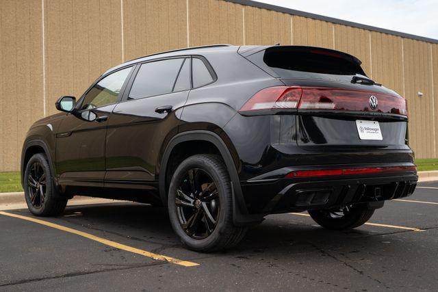 new 2026 Volkswagen Atlas Cross Sport car, priced at $53,128