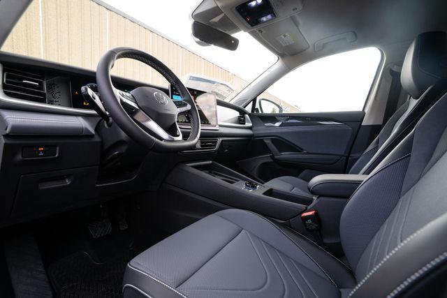 new 2025 Volkswagen Tiguan car, priced at $36,860