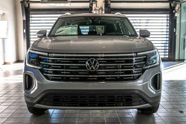 new 2025 Volkswagen Atlas car, priced at $50,851