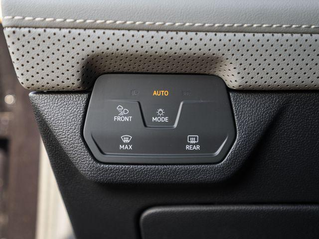 new 2026 Volkswagen Atlas Cross Sport car, priced at $53,371