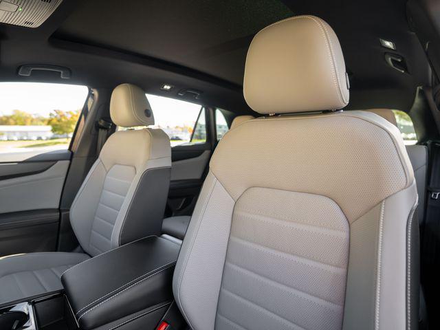 new 2026 Volkswagen Atlas Cross Sport car, priced at $53,371