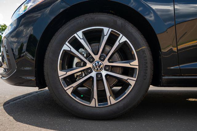 new 2025 Volkswagen Jetta car, priced at $25,916