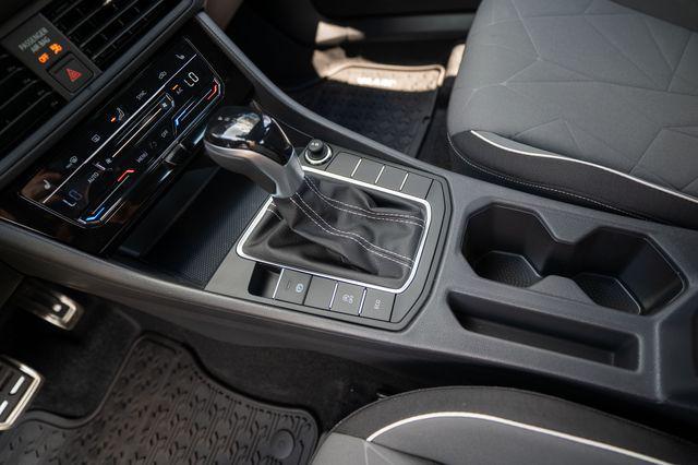 new 2025 Volkswagen Jetta car, priced at $25,916