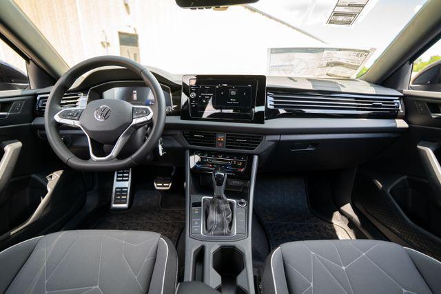 new 2025 Volkswagen Jetta car, priced at $25,916