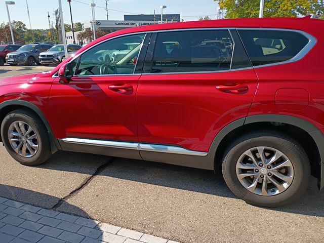 used 2020 Hyundai Santa Fe car, priced at $17,290