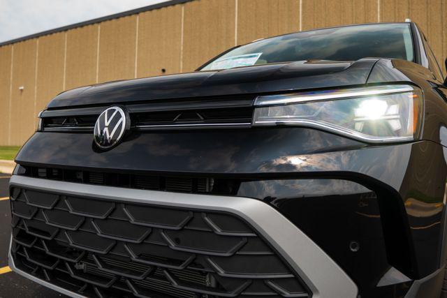 new 2025 Volkswagen Taos car, priced at $32,016