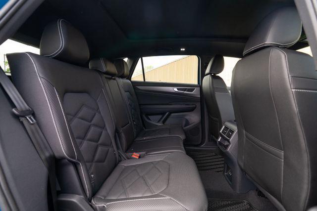 new 2025 Volkswagen Atlas Cross Sport car, priced at $47,411