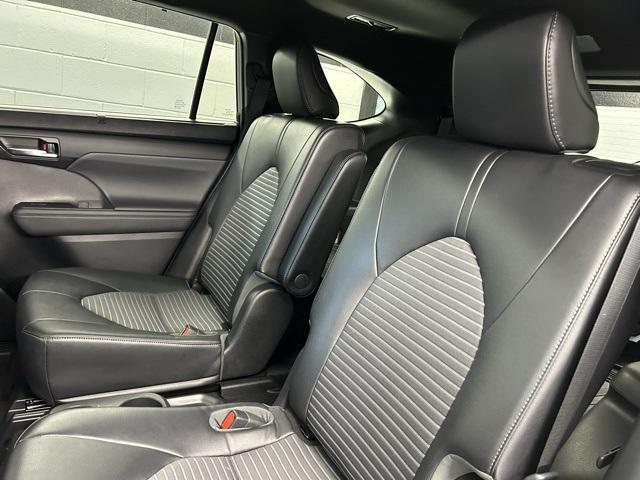used 2022 Toyota Highlander car, priced at $41,100