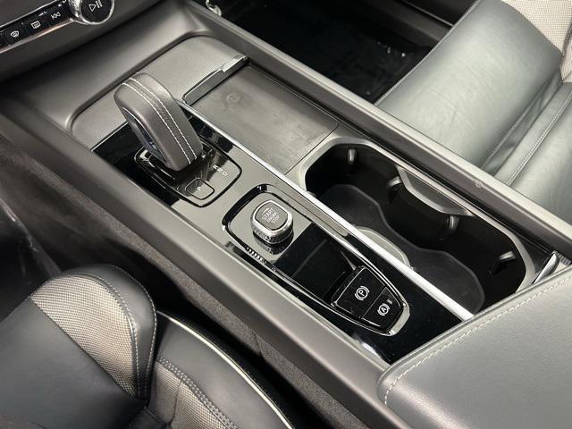 used 2022 Volvo XC60 Recharge Plug-In Hybrid car, priced at $36,285