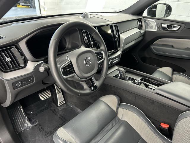 used 2022 Volvo XC60 Recharge Plug-In Hybrid car, priced at $36,285